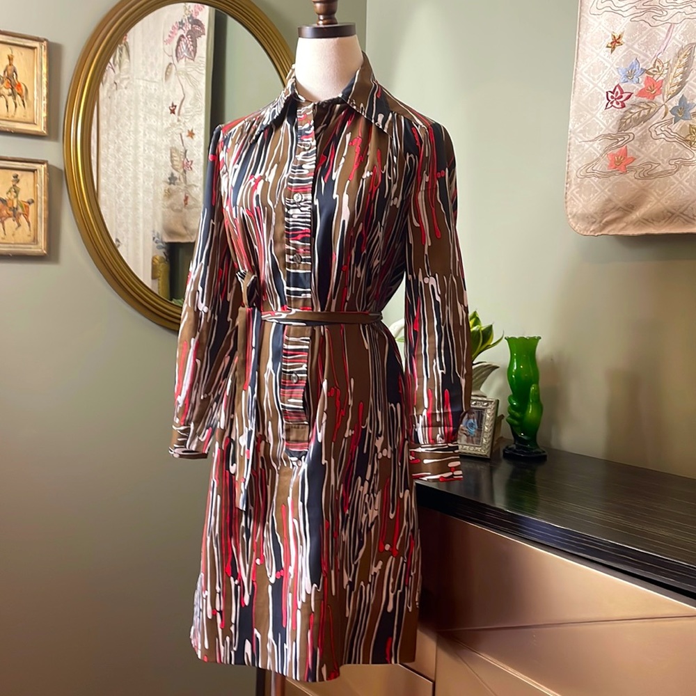 Vintage knee length shirt dress Psychedelic print